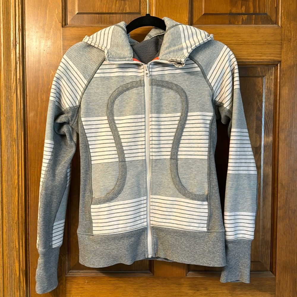 Lululemon scuba sweatshirt